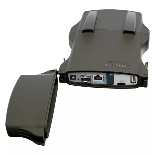 MikroTik, NetMetal ax