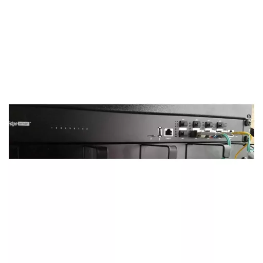 Ubiquiti, EdgeRouter Infinity (ER-8-XG)