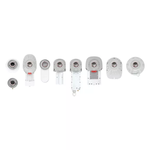 RF elements, Asymmetrical Horn Wideband Antenna, 6/5 GHz, 15dBi, 90°